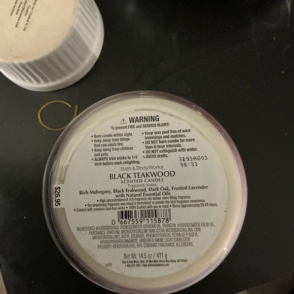 Bath & Body Works Black Teakwood Scented Candle - Picture 4 of 4